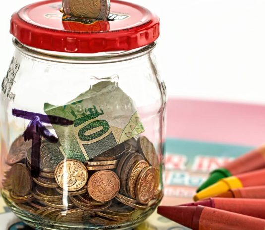 How to Invest Money the Smart Way?